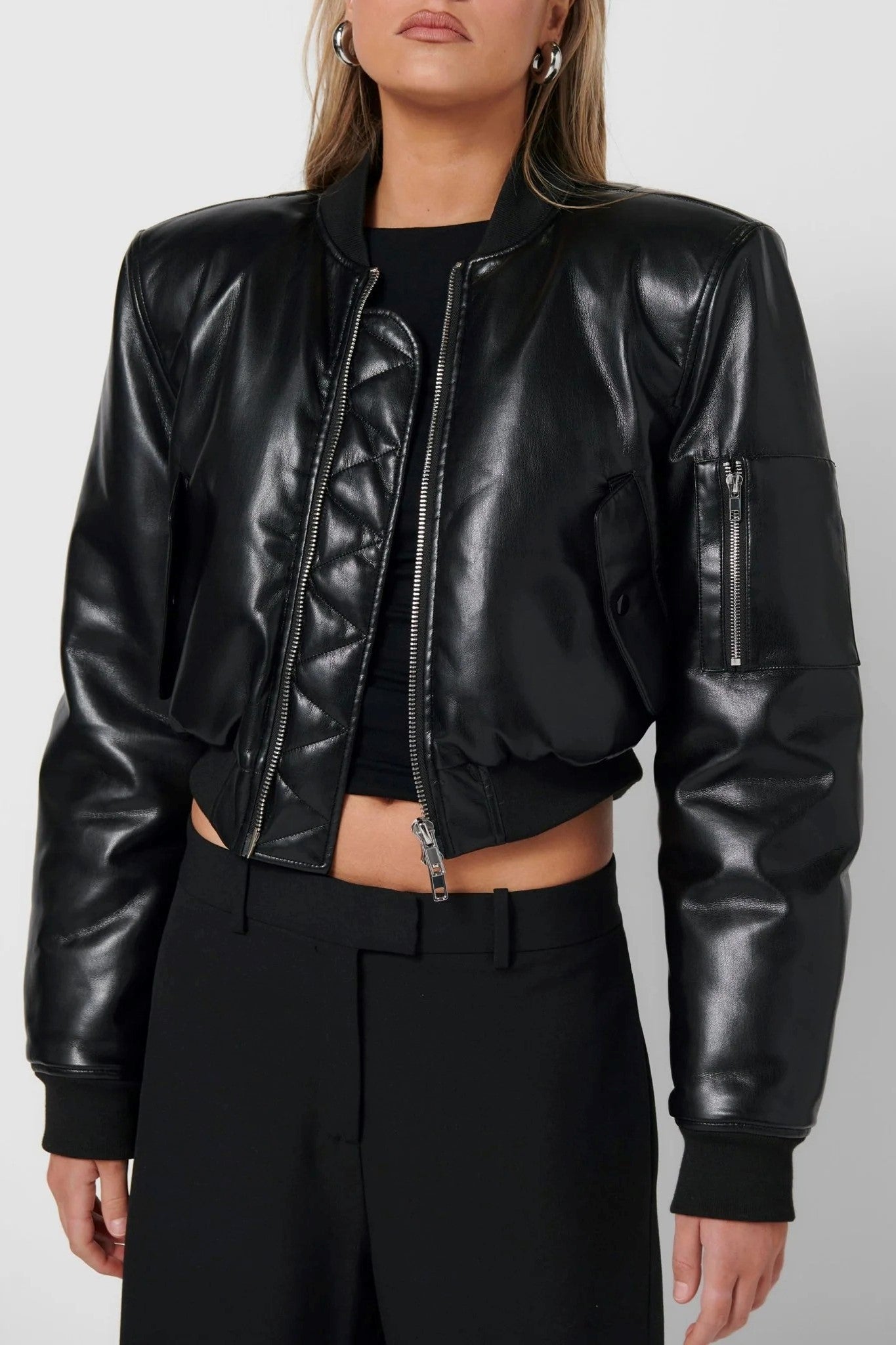 Axel Bomber Jacket - Black - SHOPJAUS - JAUS